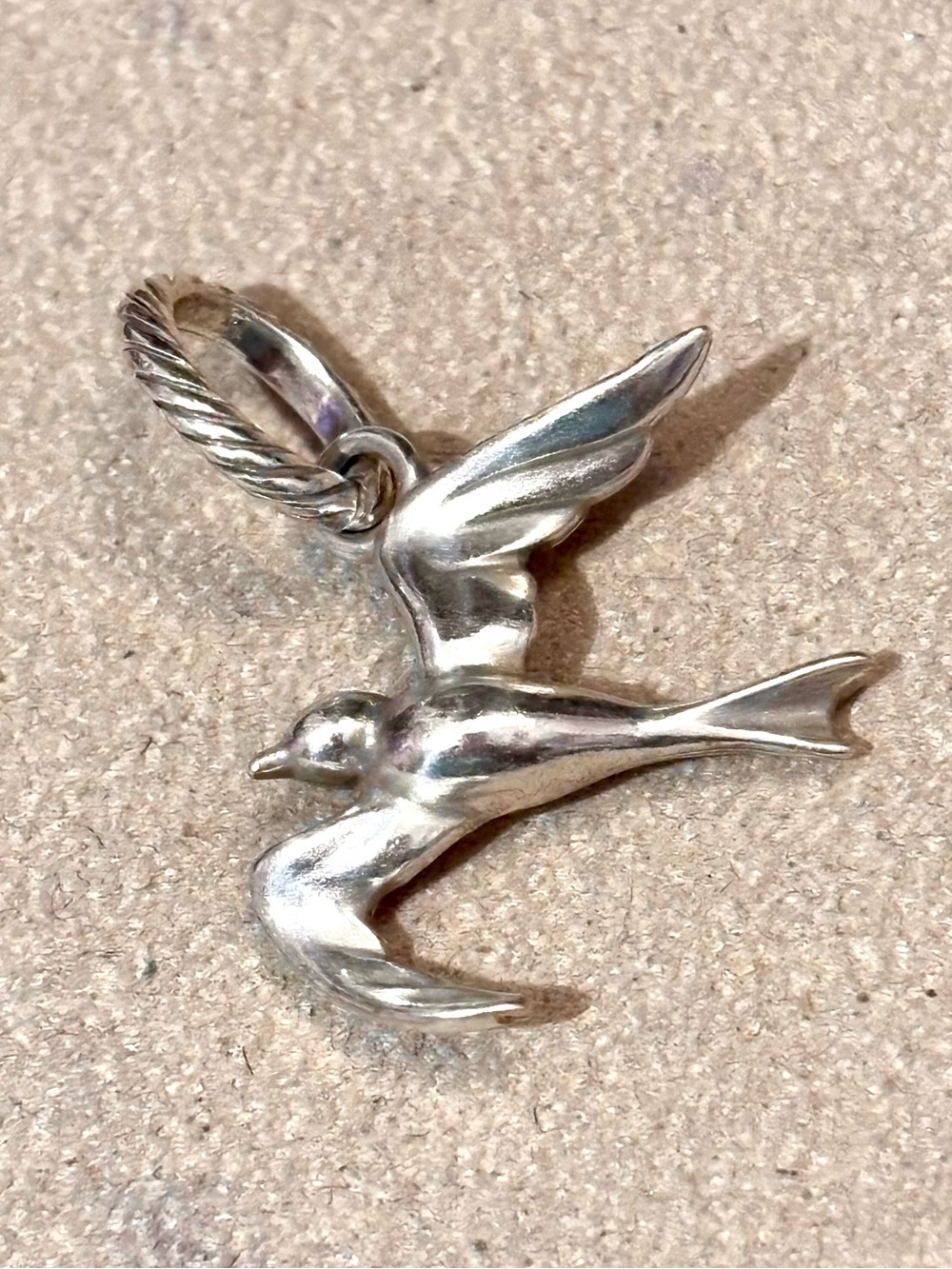 🆕Listing! Brighton Soaring Seagull charm in silver Retired & rare